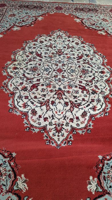 Срочно продаётся ковёр