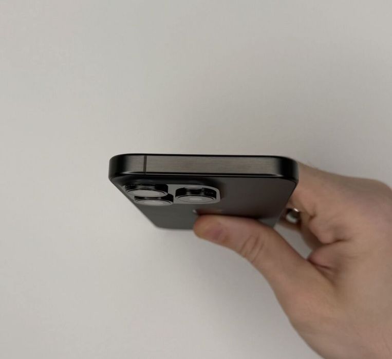 iPhone 15 Pro 256GB с гарантией