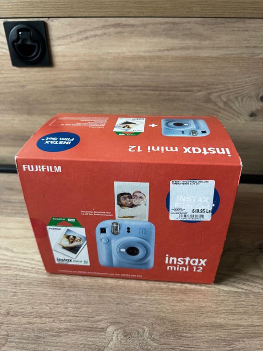 Aparat Foto instant Fujifilm Instax Mini 12 original nou
