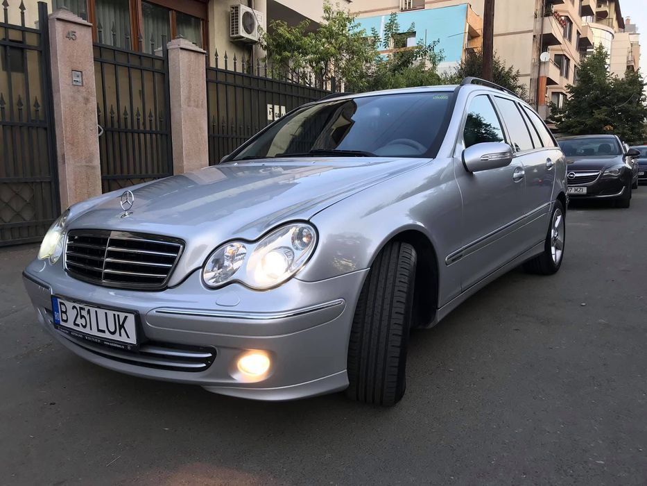 MERCEDES-BENZ C-Class 2006
