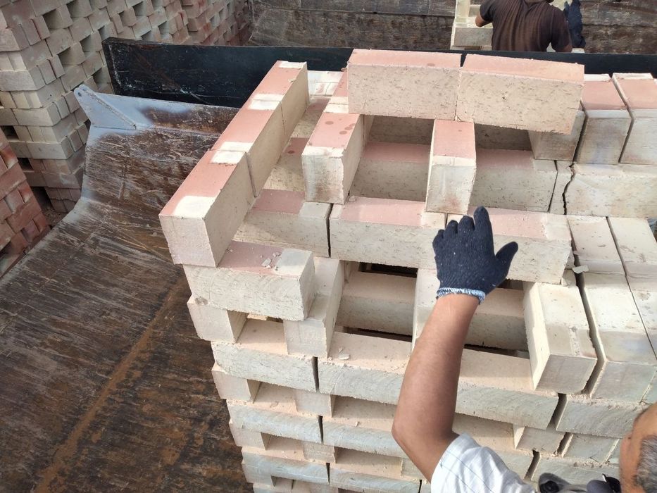 Хом ва Пишган гишт махсулотларини даставка киламиз