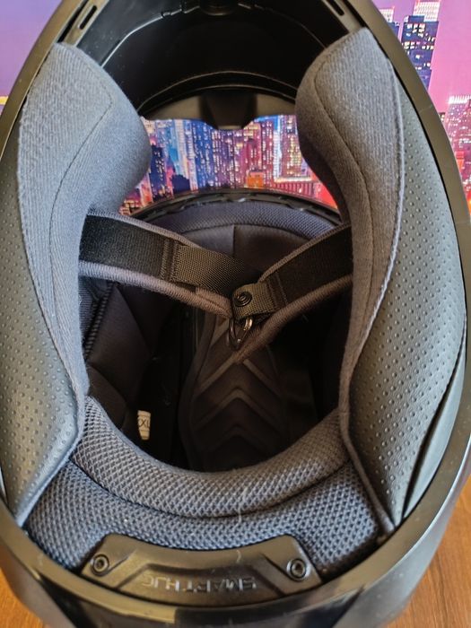 Мото шлем от бренда HJC i 10