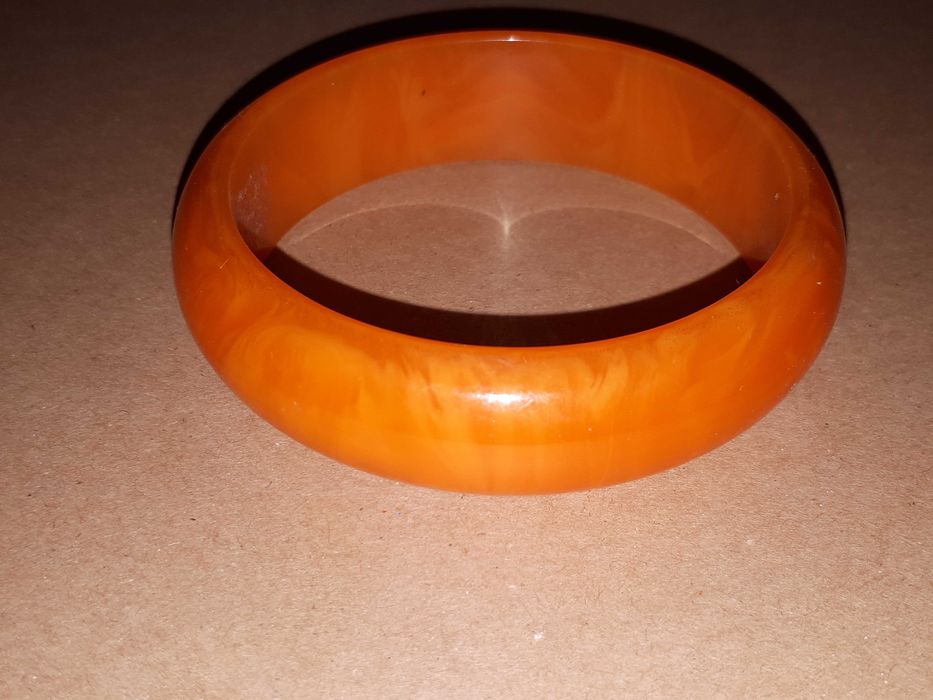 Стара кехлибарена / бакелитена гривна кехлибар / бакелит 34 грама