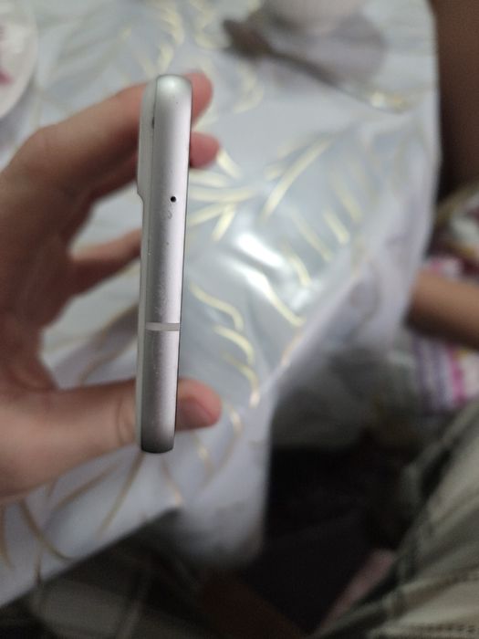 Обменяю Samsung S21