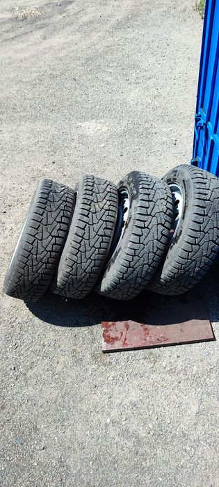 Продам авто шины с дисками
