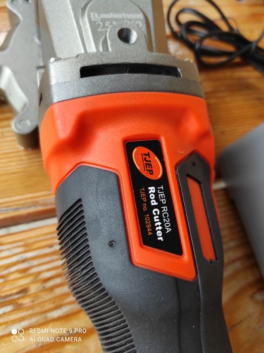 T jep masina pentru debitat metal