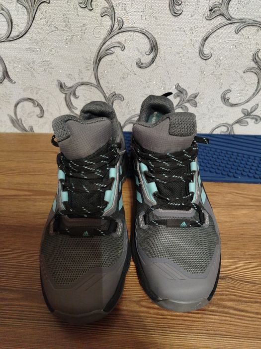 Адидас Terrex GoreTex