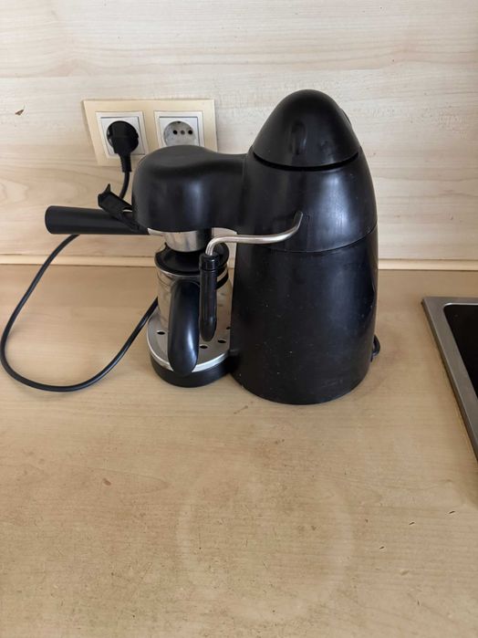 Кафемашина за еспресо 750 W