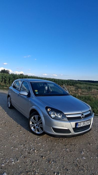 De vanzare Opel astra H