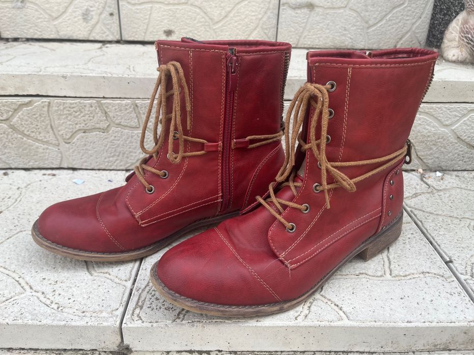 Дамски боти от естествена кожа