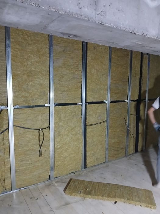 Кладка кирпича перегородка