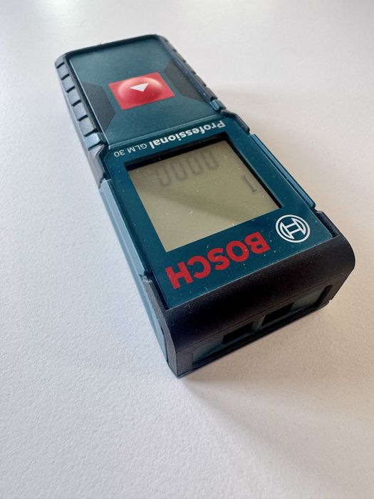 Telemetrul laser Bosch GLM 30 m Professional