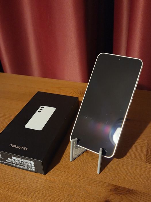 Samsung S24, 128Gb, ca nou, garantie, baterie 100%