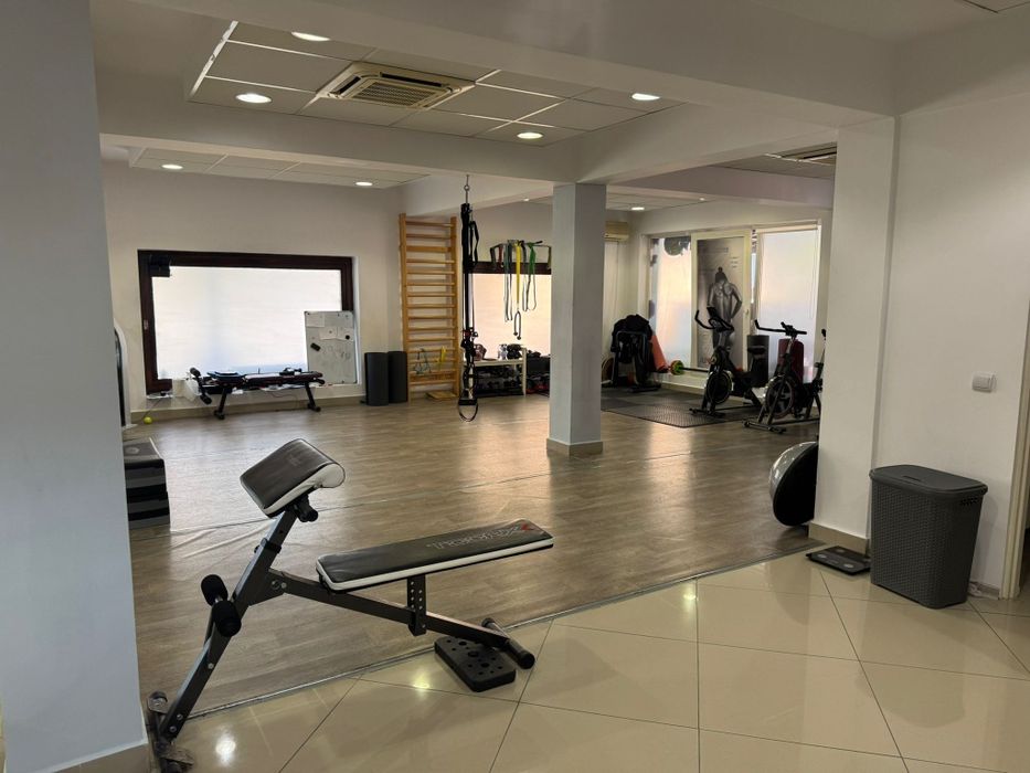 Inchiriez spatiu comercial Nufaru vis-a-vis Petrom 150m