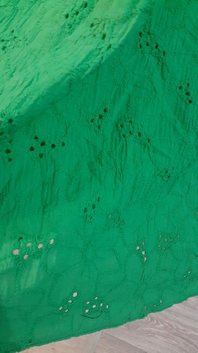 Продам новое платье из хлопка.