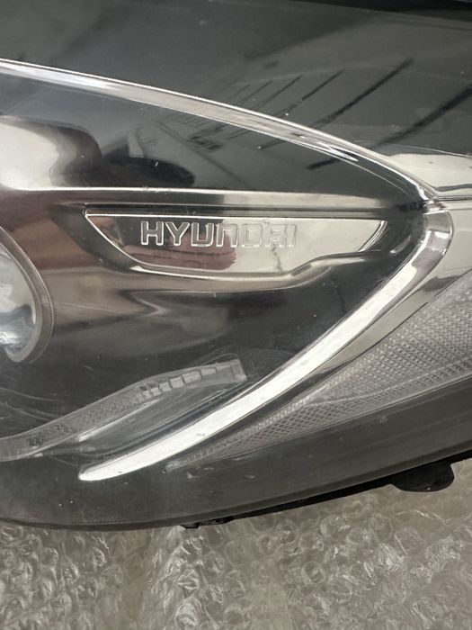 Продоется фар с АФС ЛЕВОЕ сторона