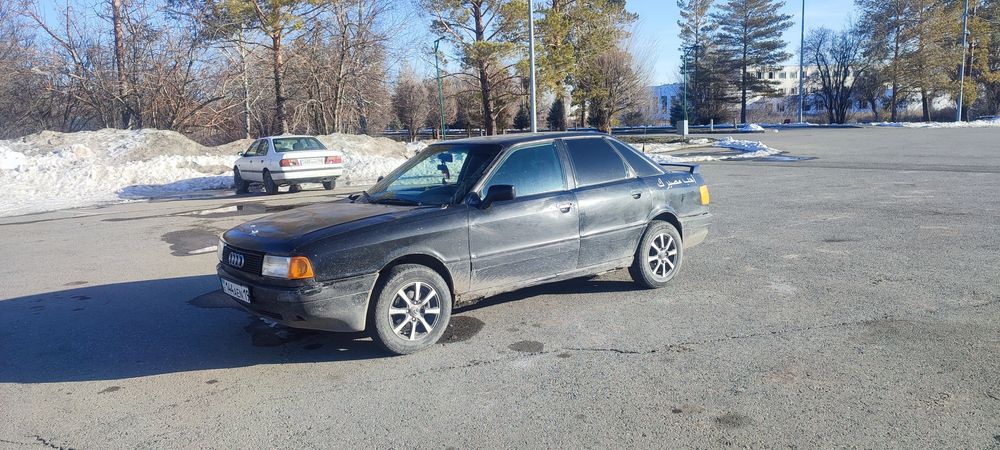 Продам Ауди 80 б3