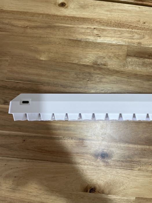 Продаю клавиатуру gk61