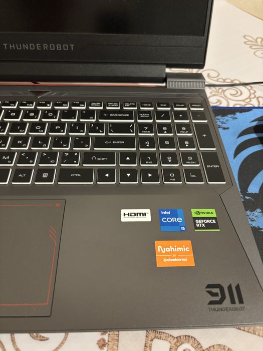 Продам ноутбук Thunderobot 911