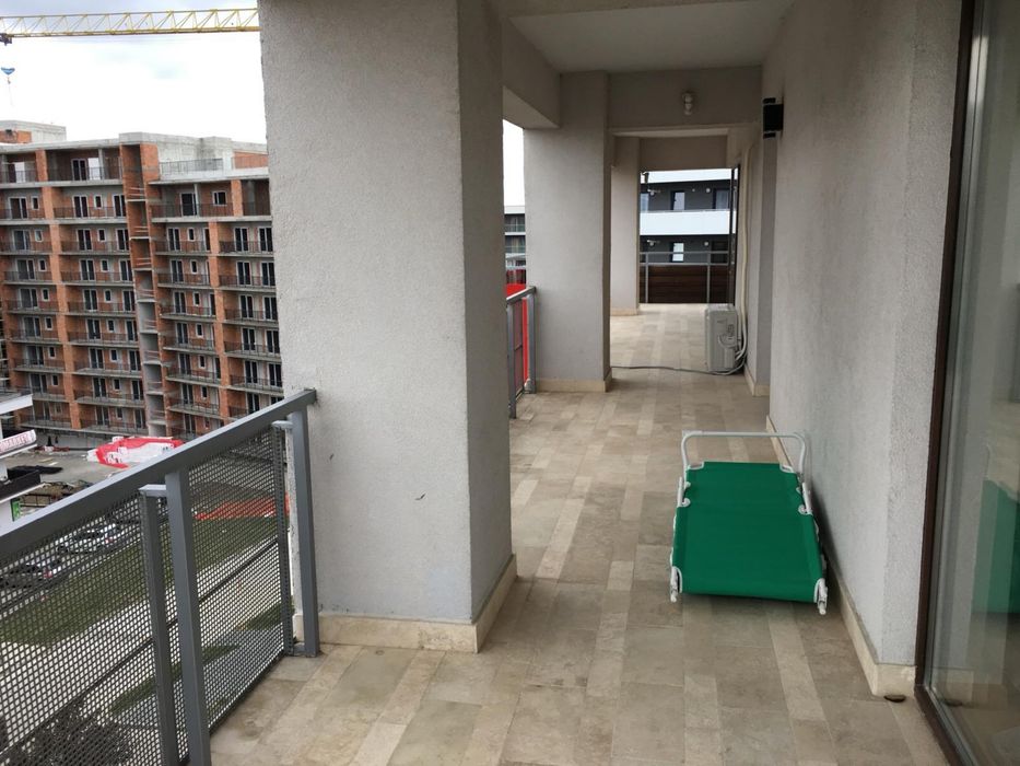 Apartament 4 camere suprafata utila 93,43 mp si terasa de 97 mp plus parcare demisol 1 loc