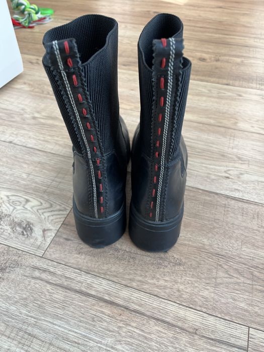 Дамски боти кожа и текстил