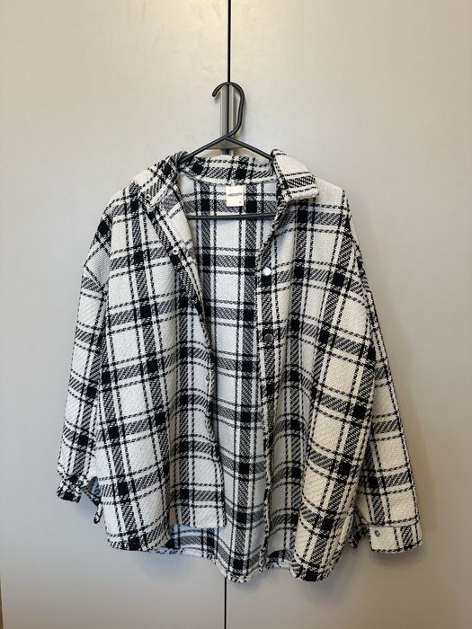 Рубашки женские плотные