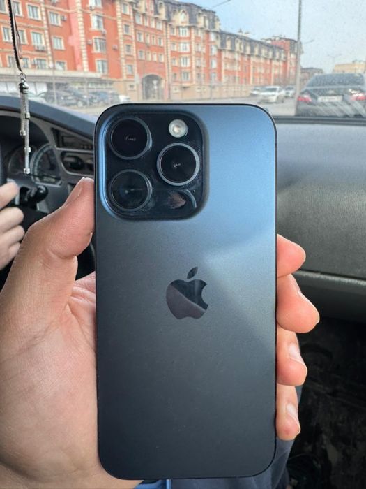 Айфон 15 про синий на 256 100% акб