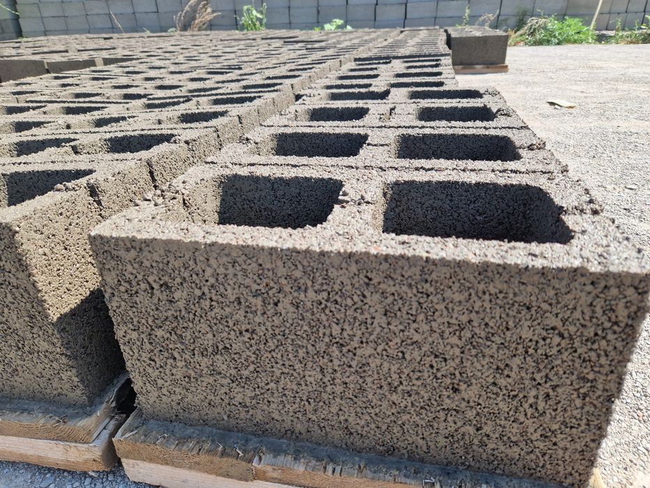 Сплитерные блоки 240тг.