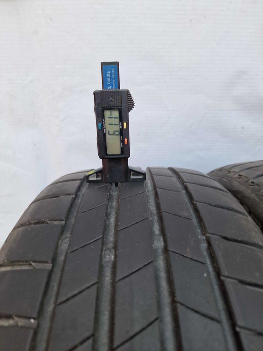 Anvelope 215/50/17 vara BRIDGESTONE Turanza T005