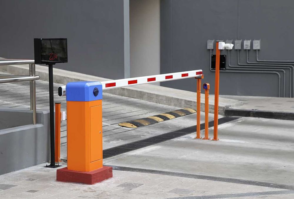 шлагбаум с 6 метровой стрелой гарантия 1 год