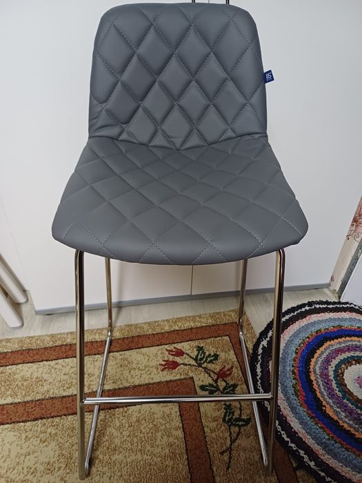 Стул барный  новый