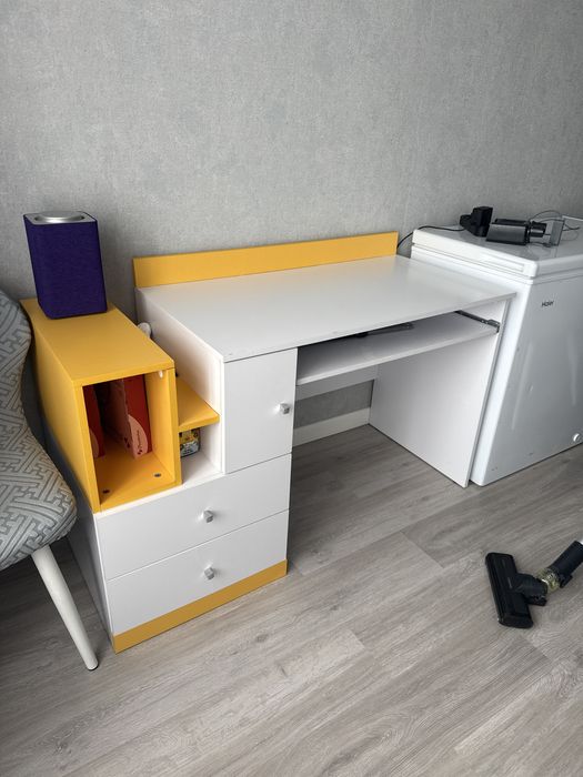 Стол письменный покупали за 70000