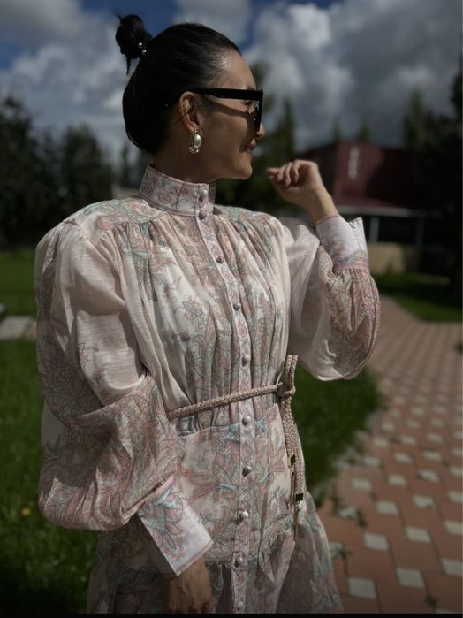 Вечернее платье.                      .