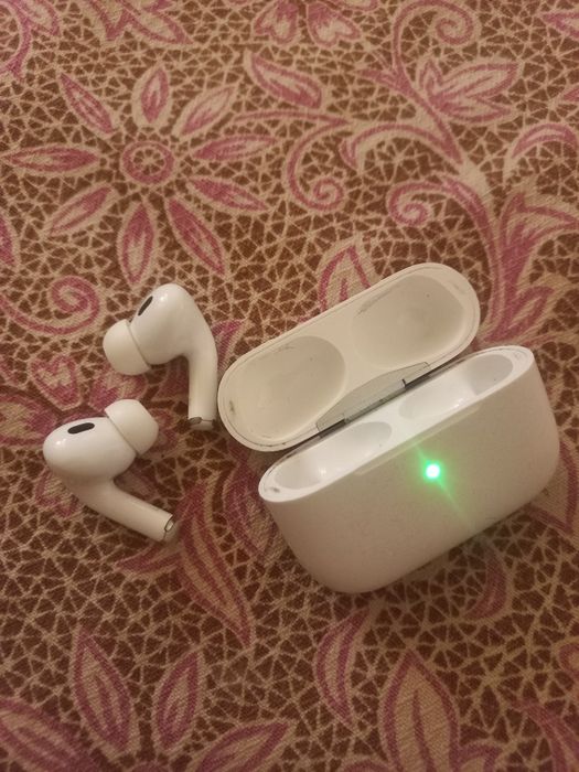 Airpods Pro 2, USB-C, MagSafe
