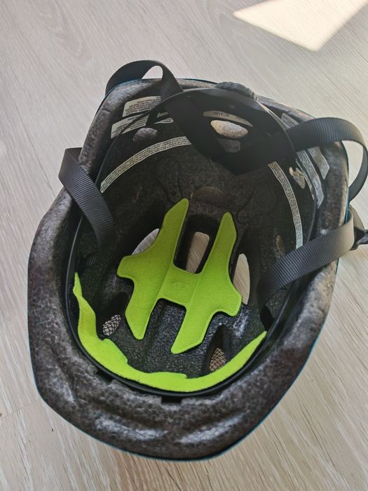 Детска каска за колело Giro 45 -49 см