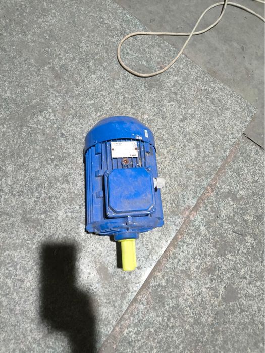 Электродвигатель