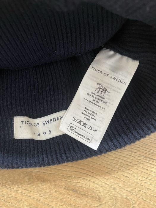 Hugo Boss мъжко вълнено яке L-XL