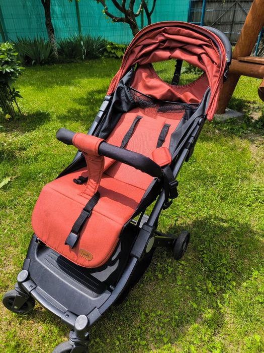 Cărucior bebeluși!!