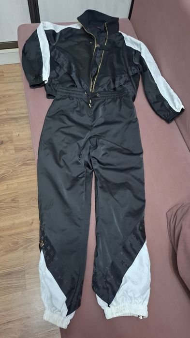 Двойка спортивка хорошего качества, Луи витон бренд