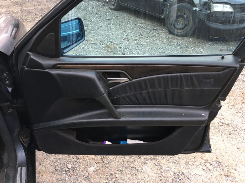 Mercedes E200 W210 мерцедес Е200i на части!!