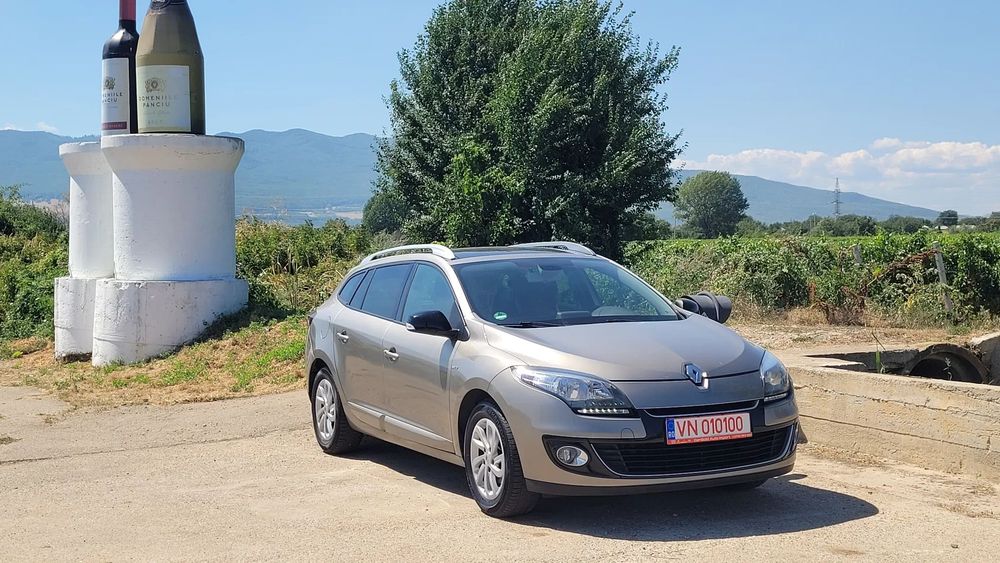 Renault Megane 2013 diesel, 4.309 € — imagine 1
