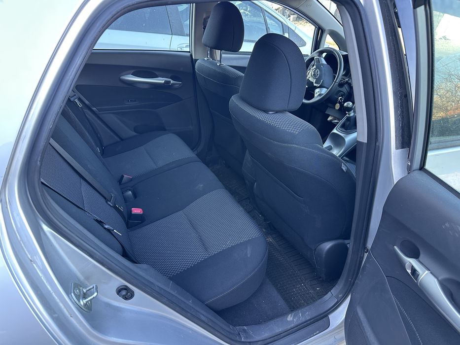 Тойота Аурис Toyota Auris 1.33 vvti 99 кс НА ЧАСТИ!