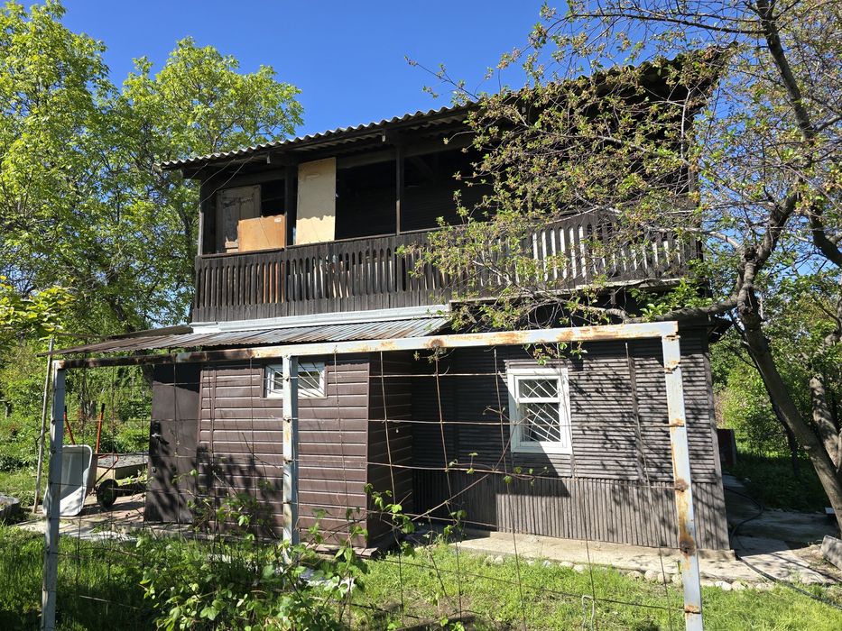 Дача 6 соток с двухэтажным домом 52кв.