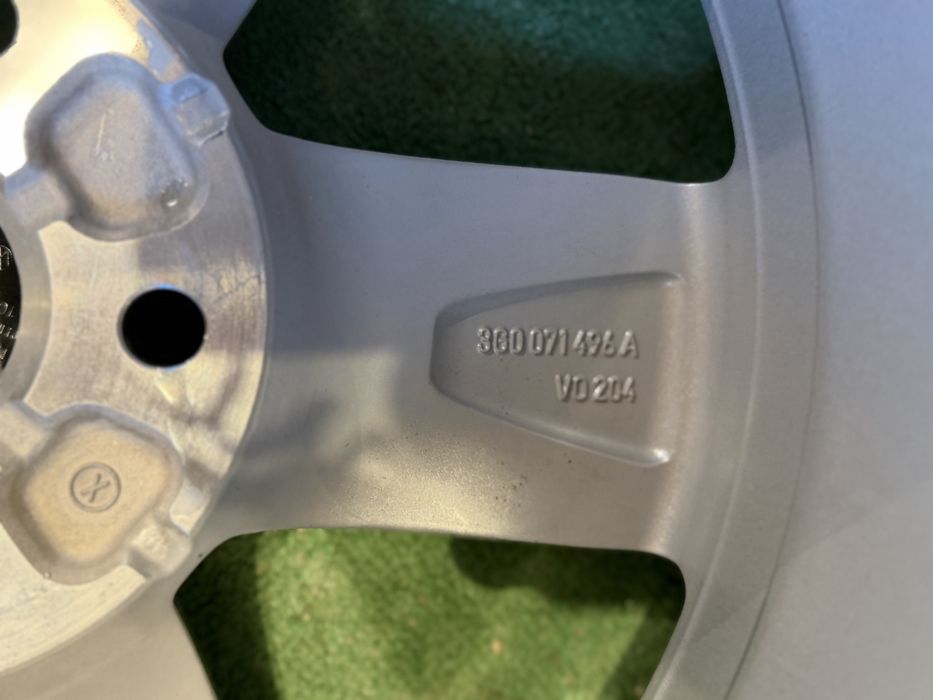 Jante Aliaj 16 Noi 5x112 Original Vw Passat B8 Golf T-Roc Touran Sharan Skoda Octavia Superb Seat Leon Audi a3