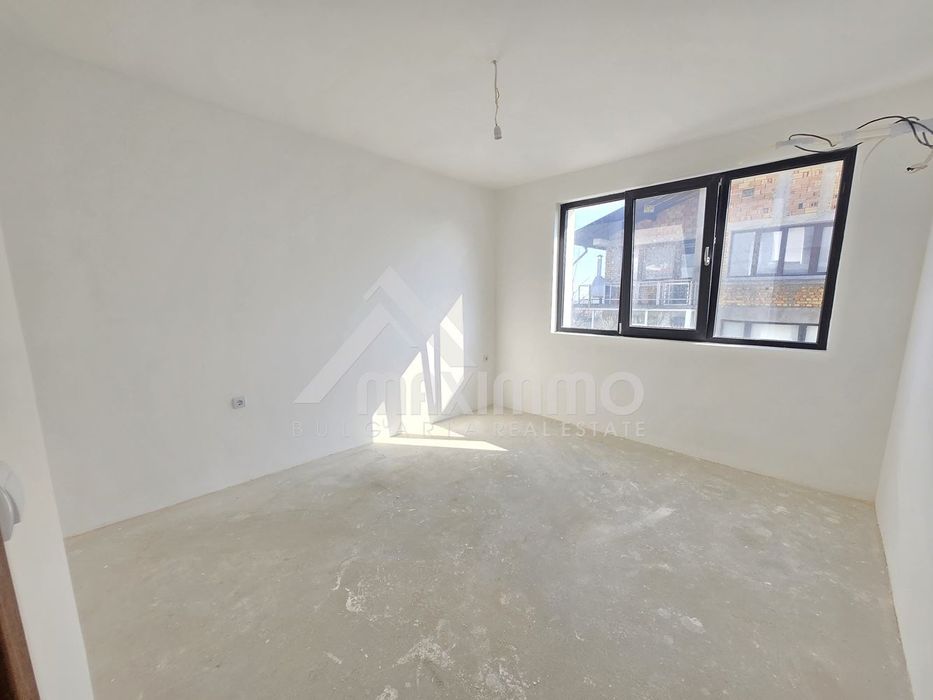 Многостаен в Варна-Виница площ 135 цена 270000