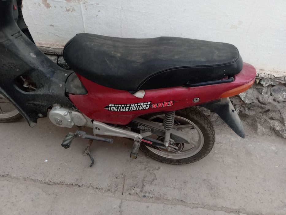 Мотоцикл Бензин 50 тезлик