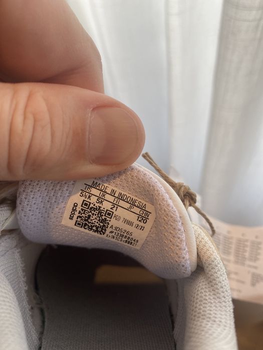 Incaltaminte Adidasi copii sneakers Adidas 21