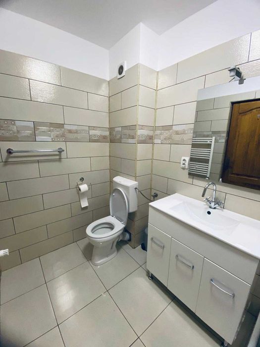 Ofer spre închiriere un apartament luminos și modern, situat în complexul rezidențial Mon Jardin Residence, strada Soporului, nr. 29 .