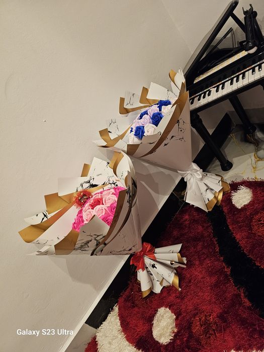 Buchet trandafiri eterni