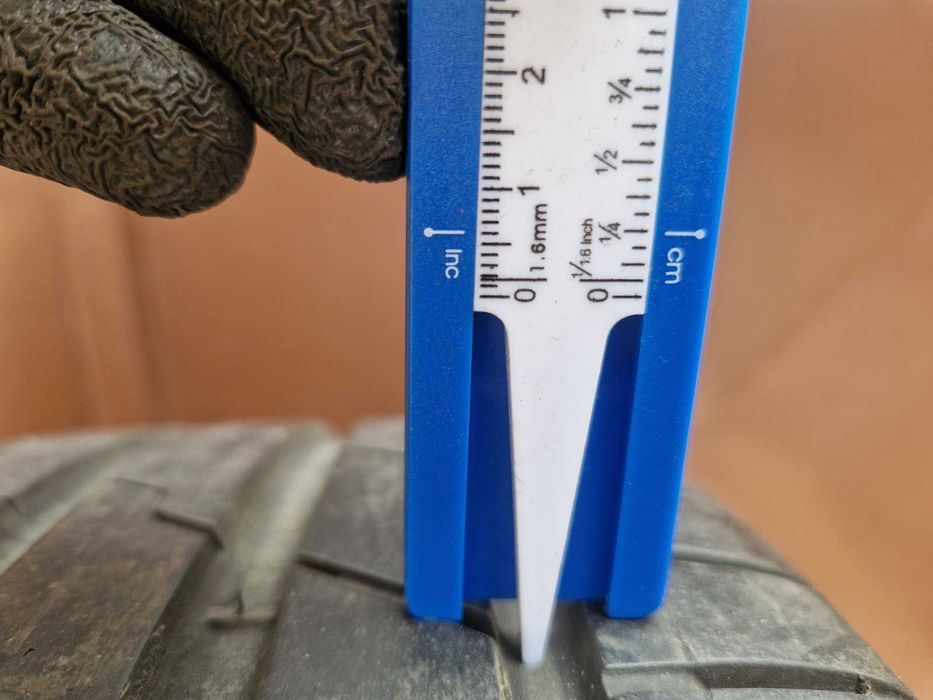 2 Hankook R17 225/45
летни гуми
DOT1420